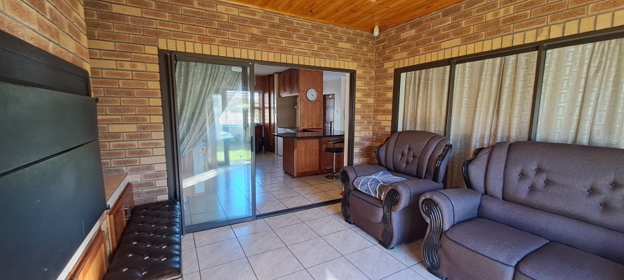 3 Bedroom Property for Sale in La Provance Free State